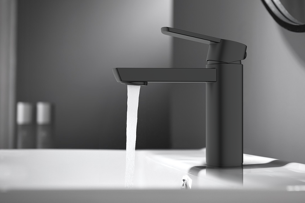 11311168 Prime Collection Faucet Faucet Modern Bathroom Aggiunge un toccu rinfrescatu à a casa