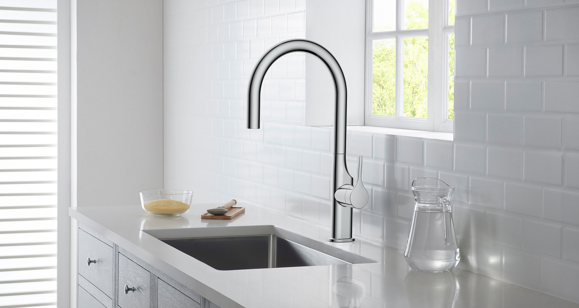Aurola U-Shaped Fixed Kitchen Faucet